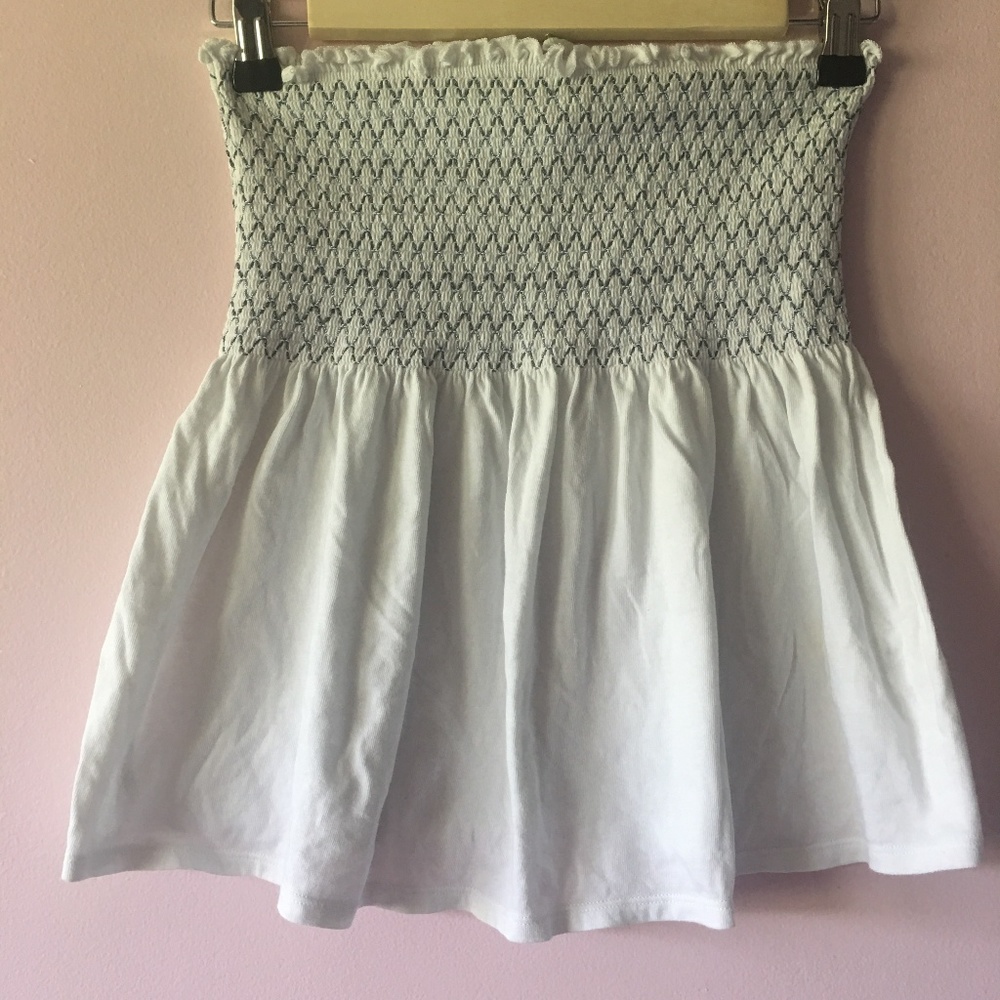 Old Navy Strapless Top. Size XS